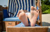 Unter Sternen schlafen – Übernachten im Strandkorb